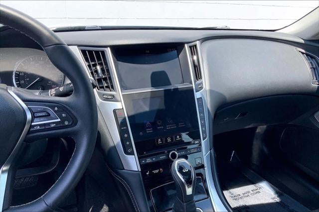 2023 INFINITI Q50 LUXE