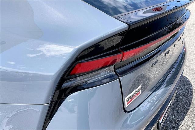 2025 Toyota Prius XLE