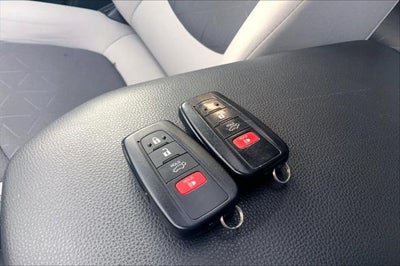 2022 Toyota RAV4 Hybrid Hybrid XLE