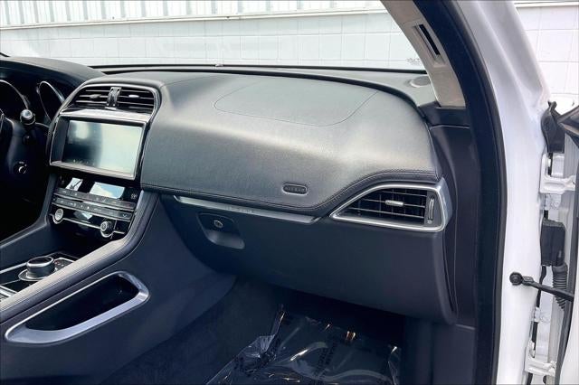 2020 Jaguar F-PACE 30t Prestige