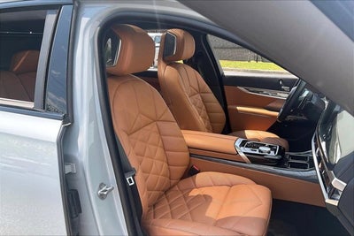 2024 BMW 740i 740i