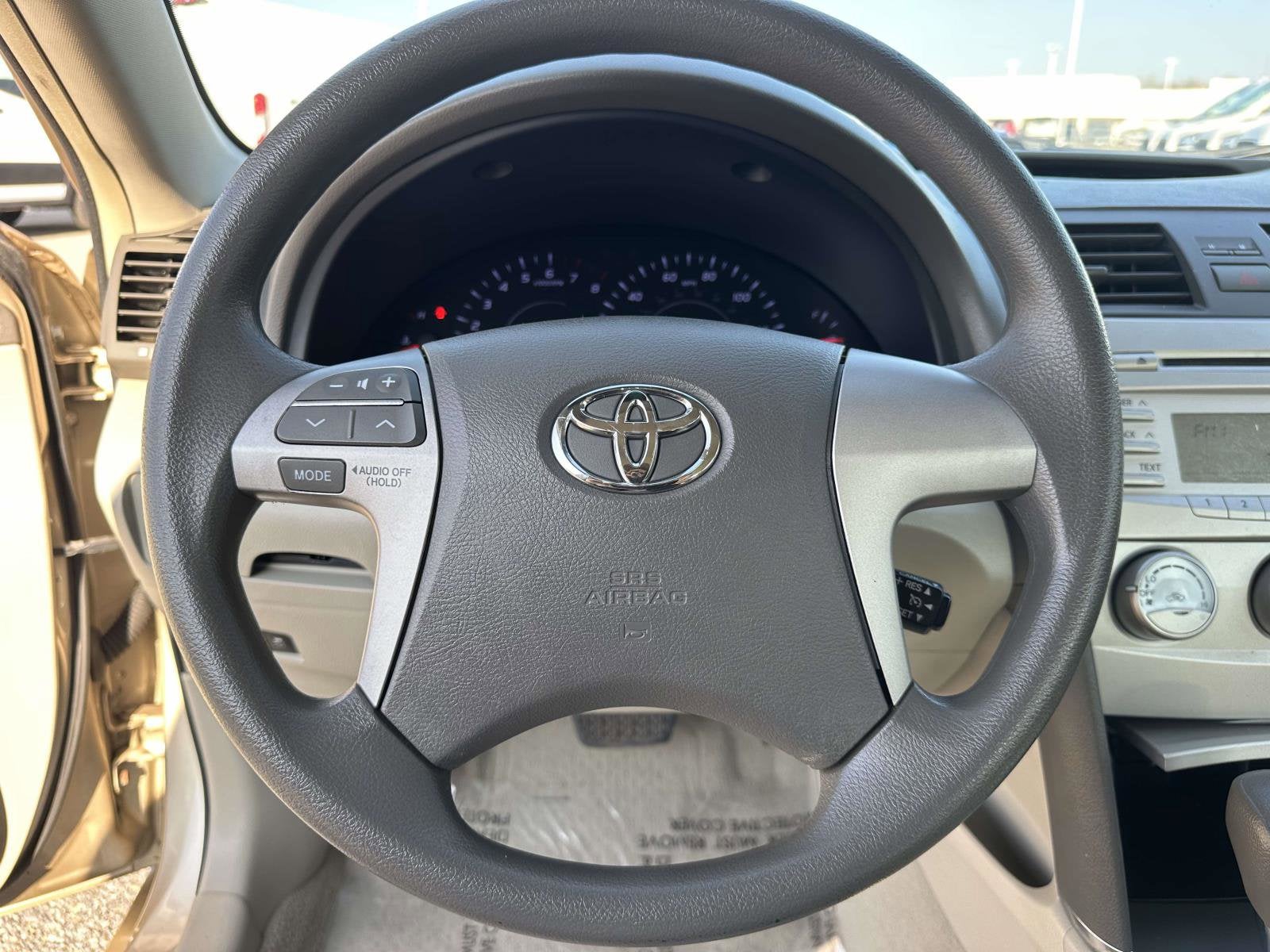 2010 Toyota Camry LE