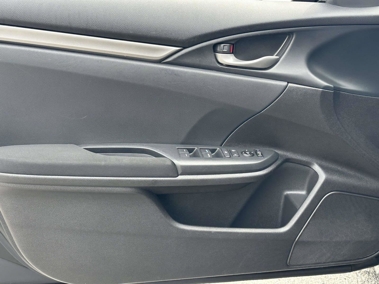 2020 Honda Civic Hatchback LX