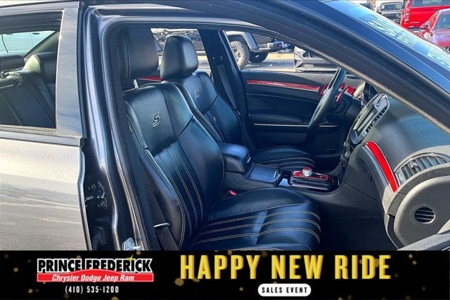 2022 Chrysler 300 300S