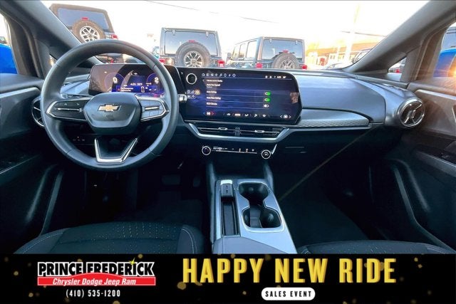 2025 Chevrolet Equinox EV LT