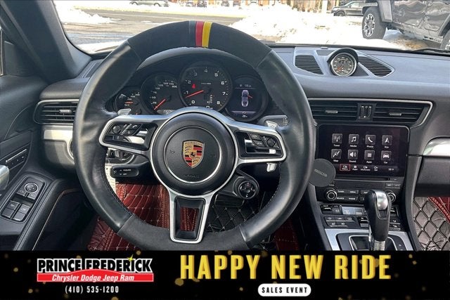 2017 Porsche 911 CAR