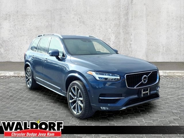 2019 Volvo XC90 Momentum