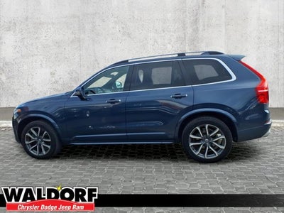 2019 Volvo XC90 Momentum