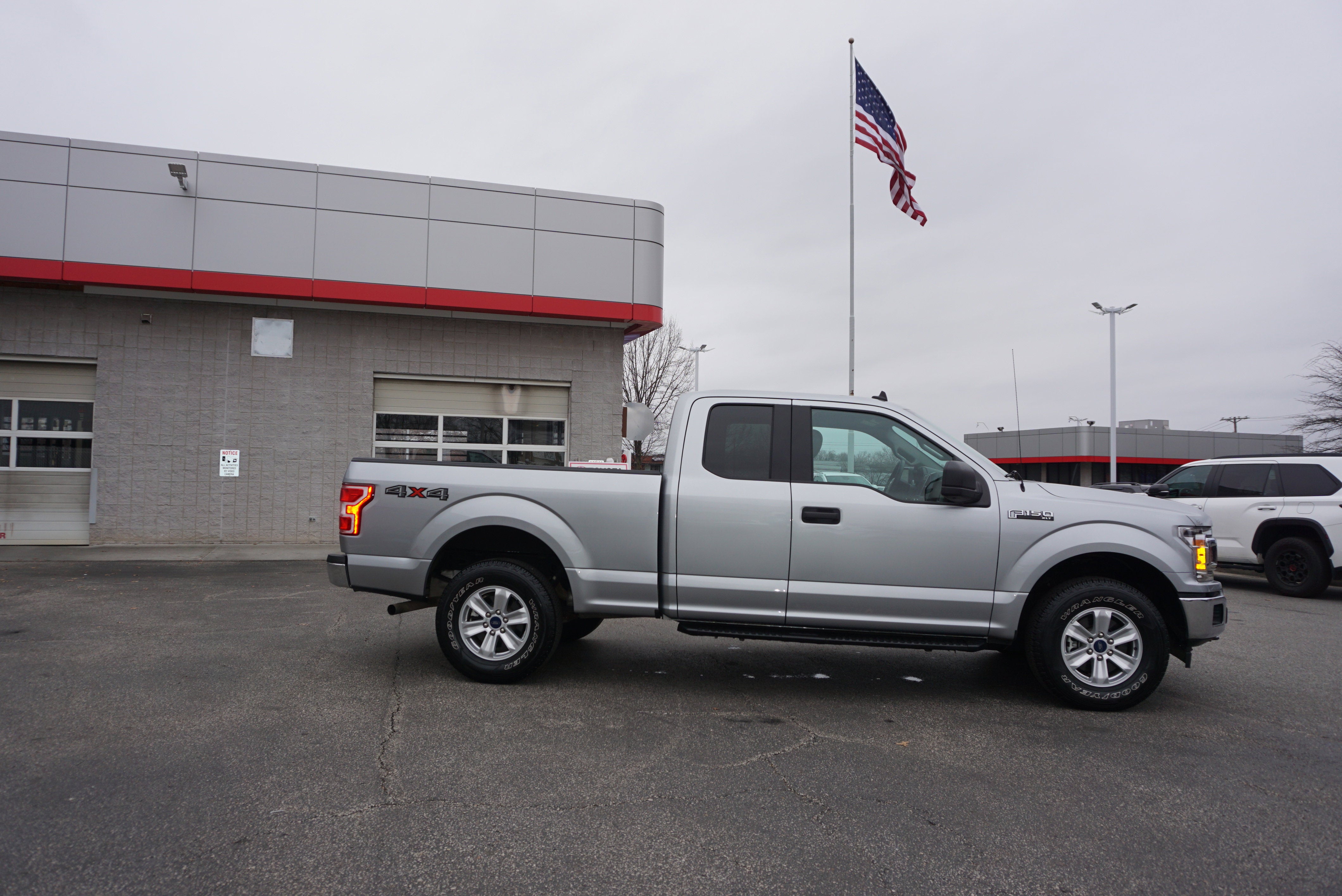 2020 Ford F-150 Base