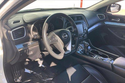 2023 Nissan Maxima SV