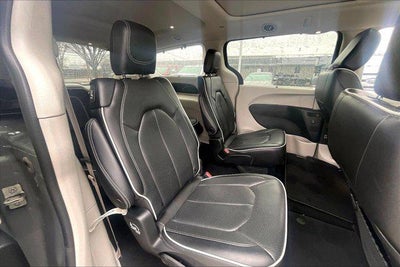 2022 Chrysler Pacifica Limited