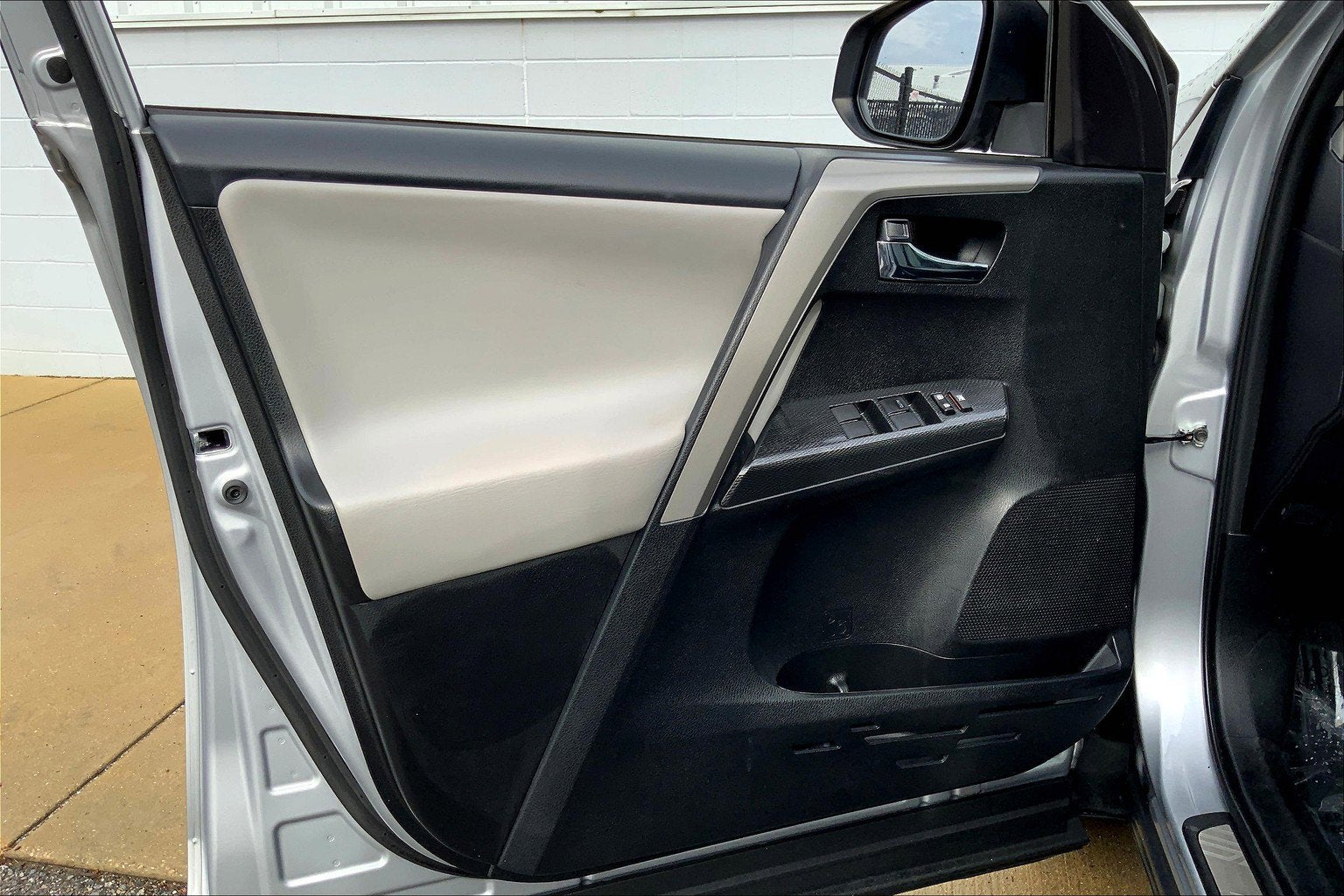 2018 Toyota RAV4 Base