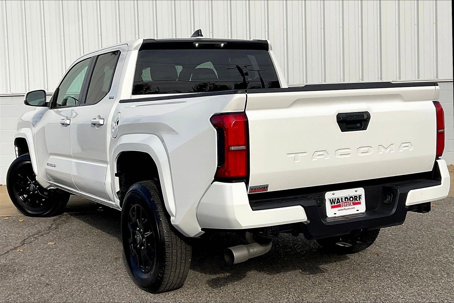 2025 Toyota Tacoma 2WD SR5