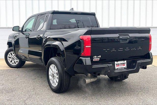 2025 Toyota Tacoma 4WD SR5