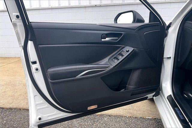 2022 Toyota Avalon Hybrid XSE Nightshade