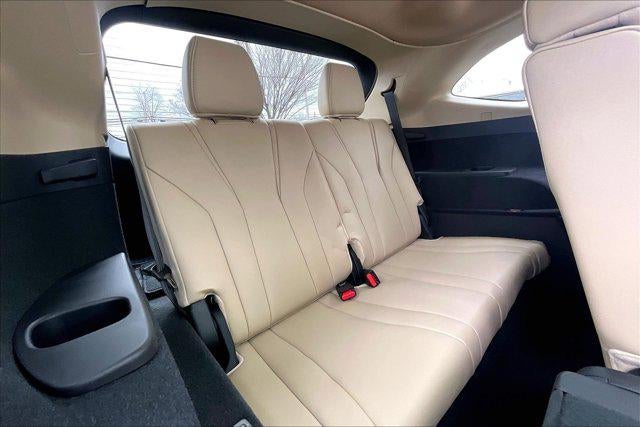 2023 Acura MDX w/Technology Package