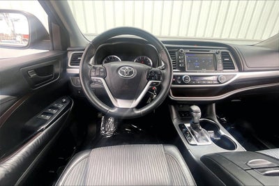 2016 Toyota Highlander LE Plus