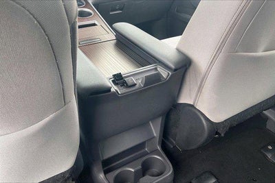 2023 Toyota Sienna LE