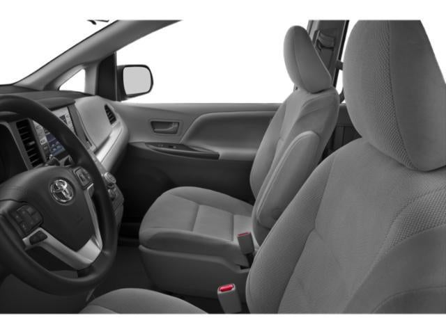 2019 Toyota Sienna XLE