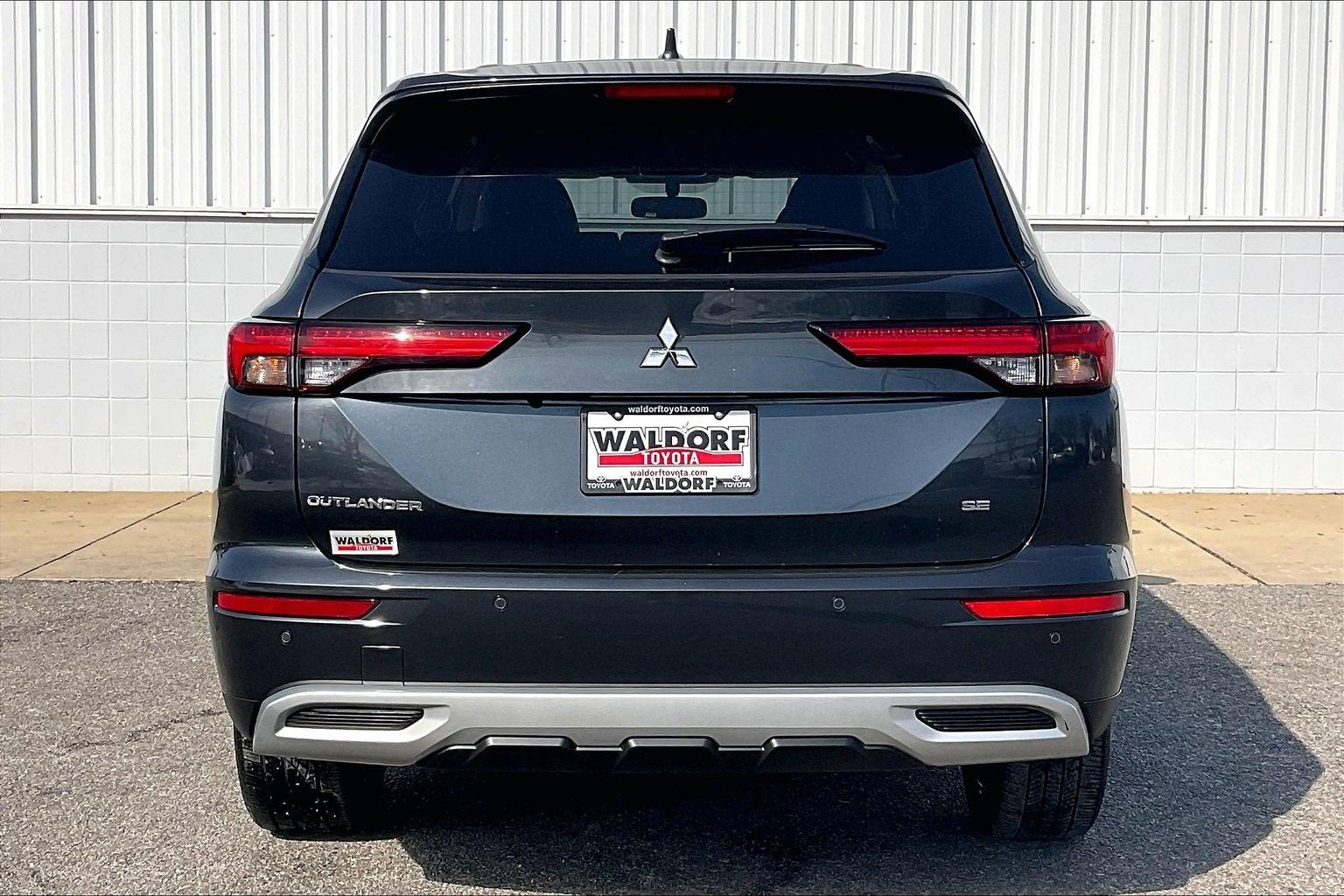 2024 Mitsubishi Outlander SE