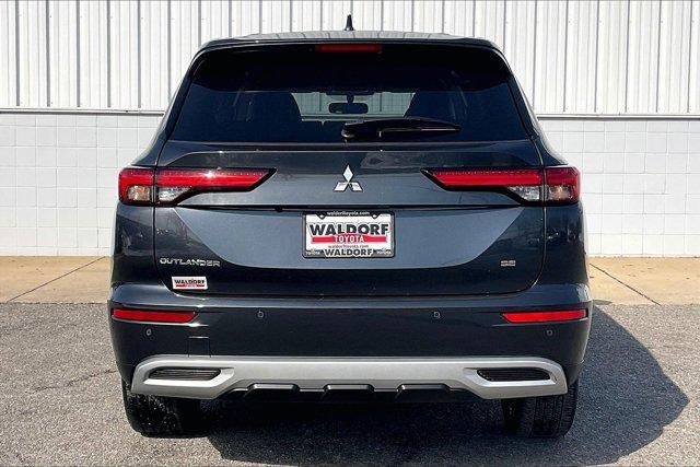 2024 Mitsubishi Outlander SE
