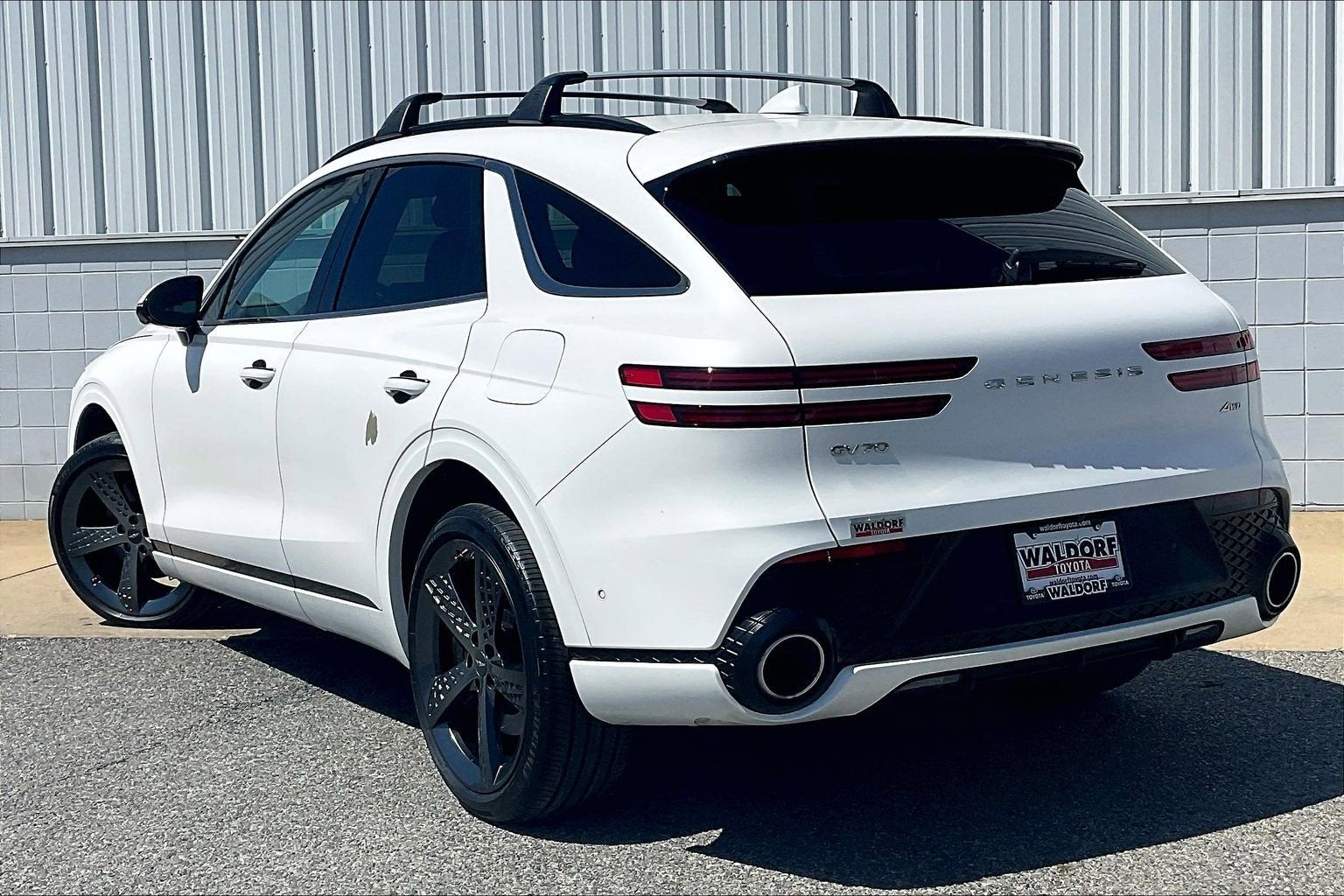 2023 Genesis GV70 2.5T