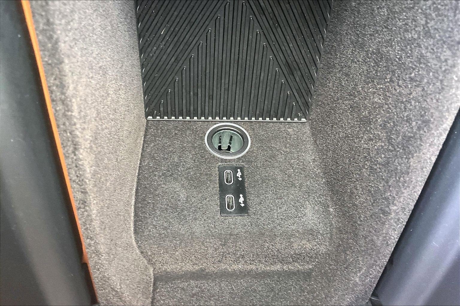 2024 BMW 7 Series 740i