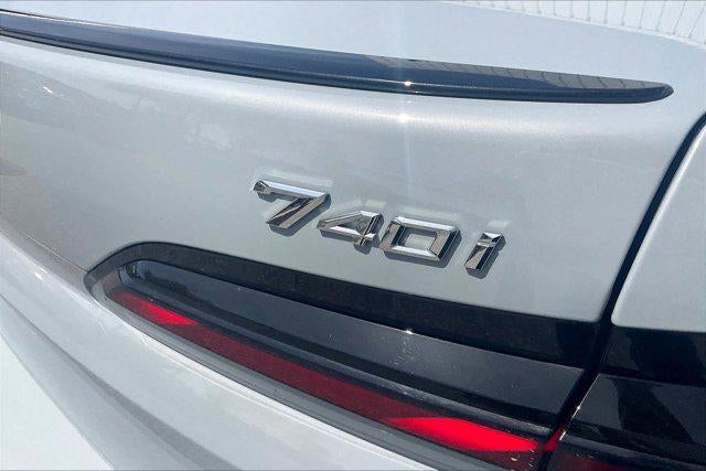 2024 BMW 7 Series 740i