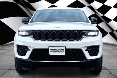 2023 Jeep Grand Cherokee Laredo