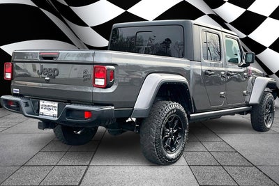 2022 Jeep Gladiator Willys