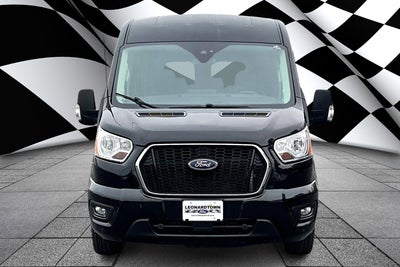 2022 Ford Transit Passenger Wagon XLT