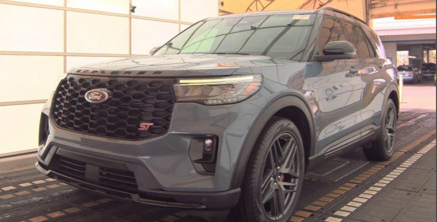 2025 Ford Explorer ST PERFORMANCE SUV