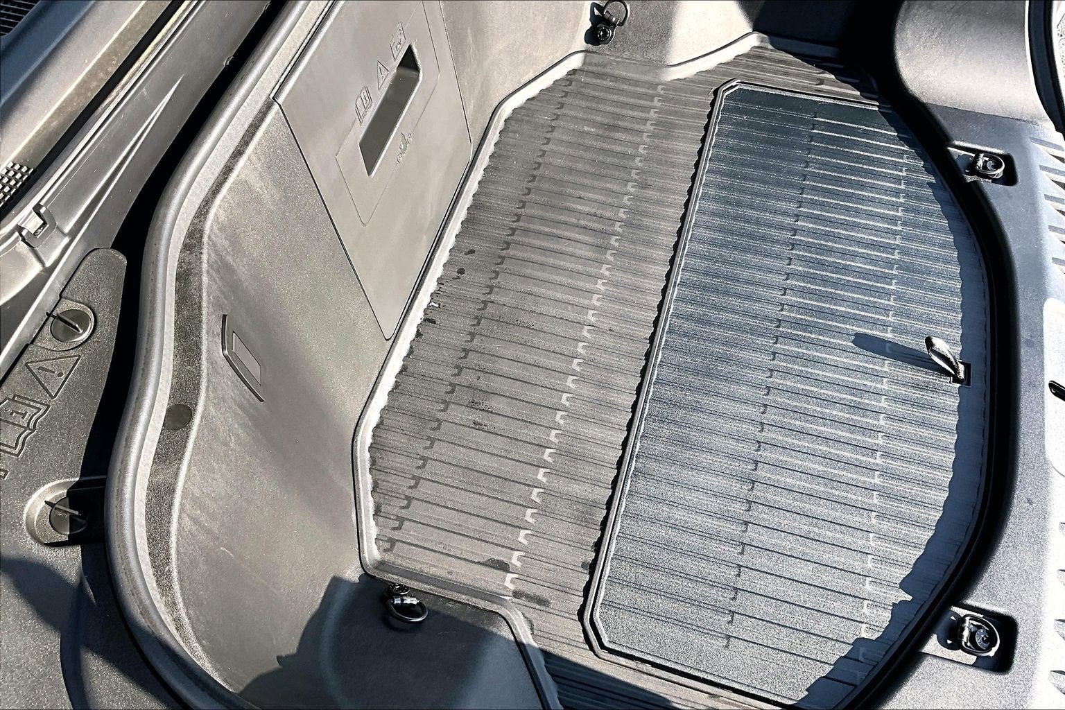 2024 Ford F-150 Lightning Flash