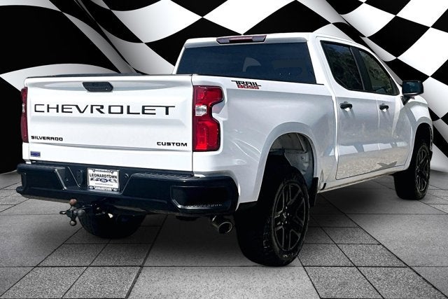 2021 Chevrolet Silverado 1500 Custom Trail Boss