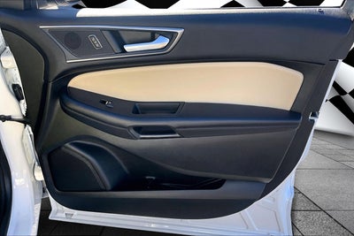 2022 Ford Edge SEL AWD