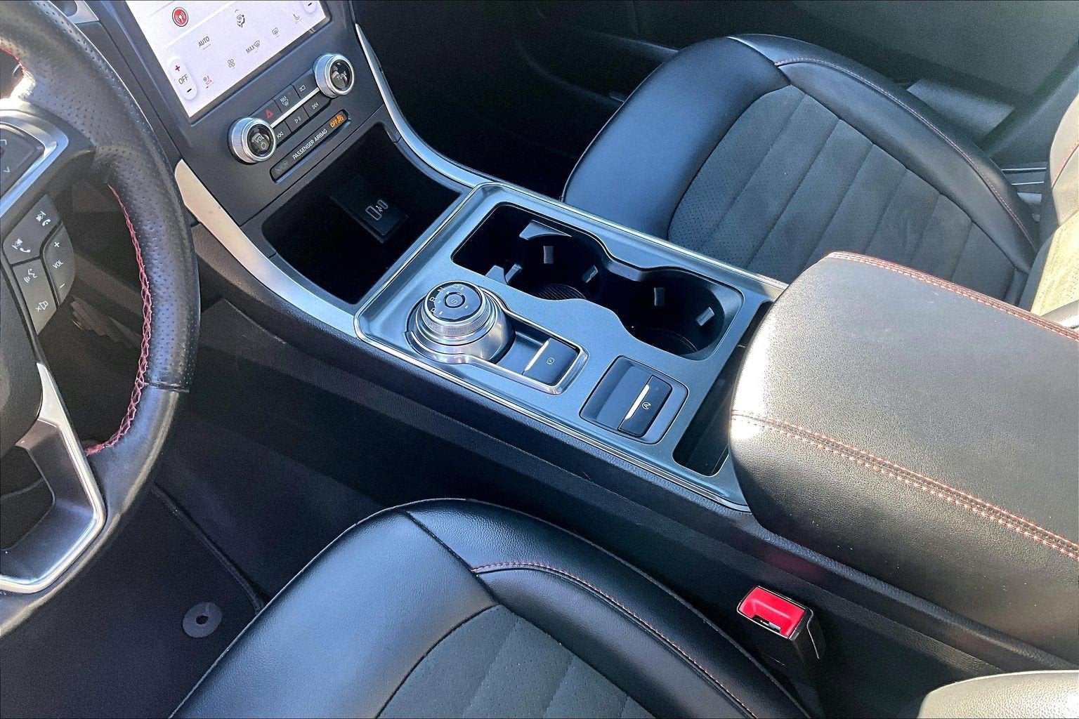 2022 Ford Edge ST LINE AWD PANO ROOF