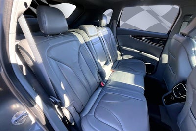 2021 Lincoln Nautilus Reserve AWD