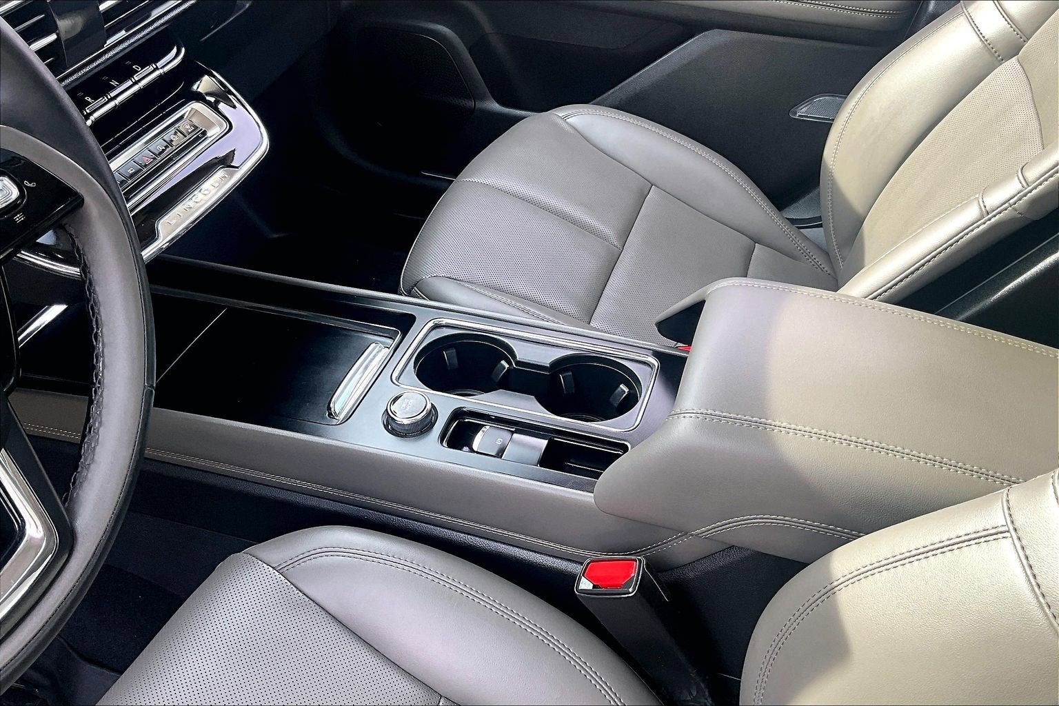 2023 Lincoln Corsair LUXURY PANO ROOF