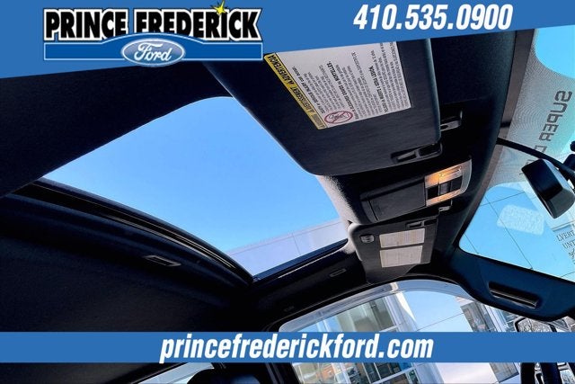 2013 Ford Super Duty F-350 DRW Lariat