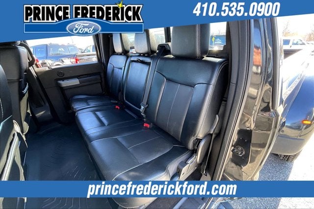 2013 Ford Super Duty F-350 DRW Lariat