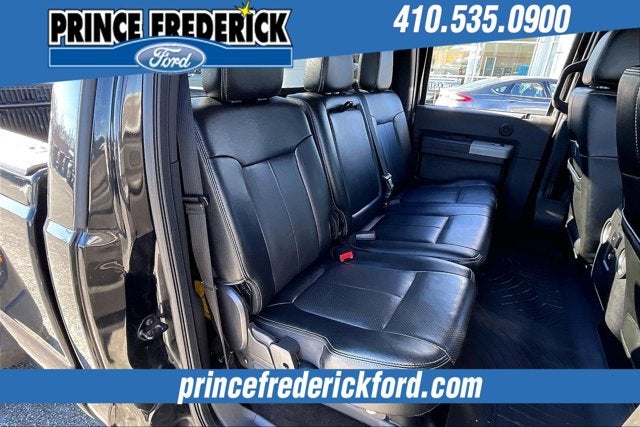 2013 Ford Super Duty F-350 DRW Lariat