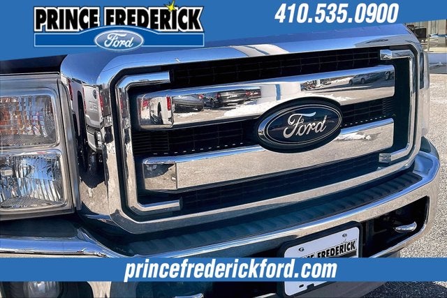 2013 Ford Super Duty F-350 DRW Lariat