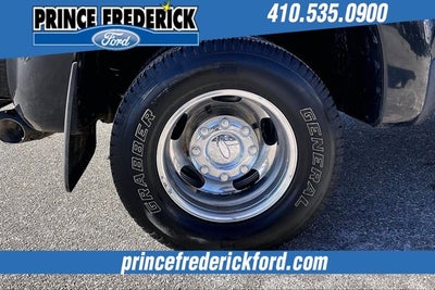 2013 Ford Super Duty F-350 DRW Lariat