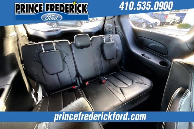 2020 Chrysler Pacifica Hybrid Touring L