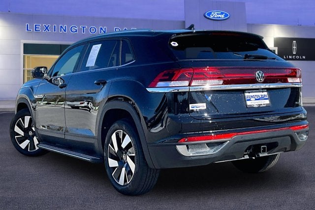 2024 Volkswagen Atlas Cross Sport 2.0T SE w/Technology