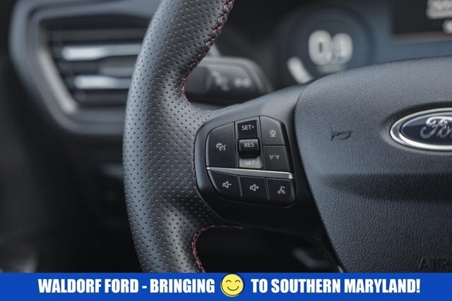 2024 Ford Escape ST-Line Elite