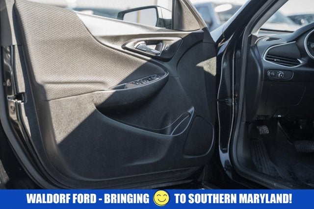 2022 Chevrolet Malibu LS