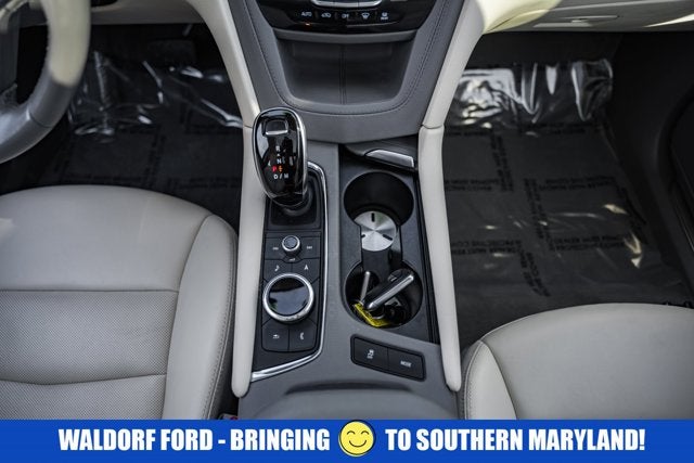 2022 Cadillac XT5 AWD Premium Luxury