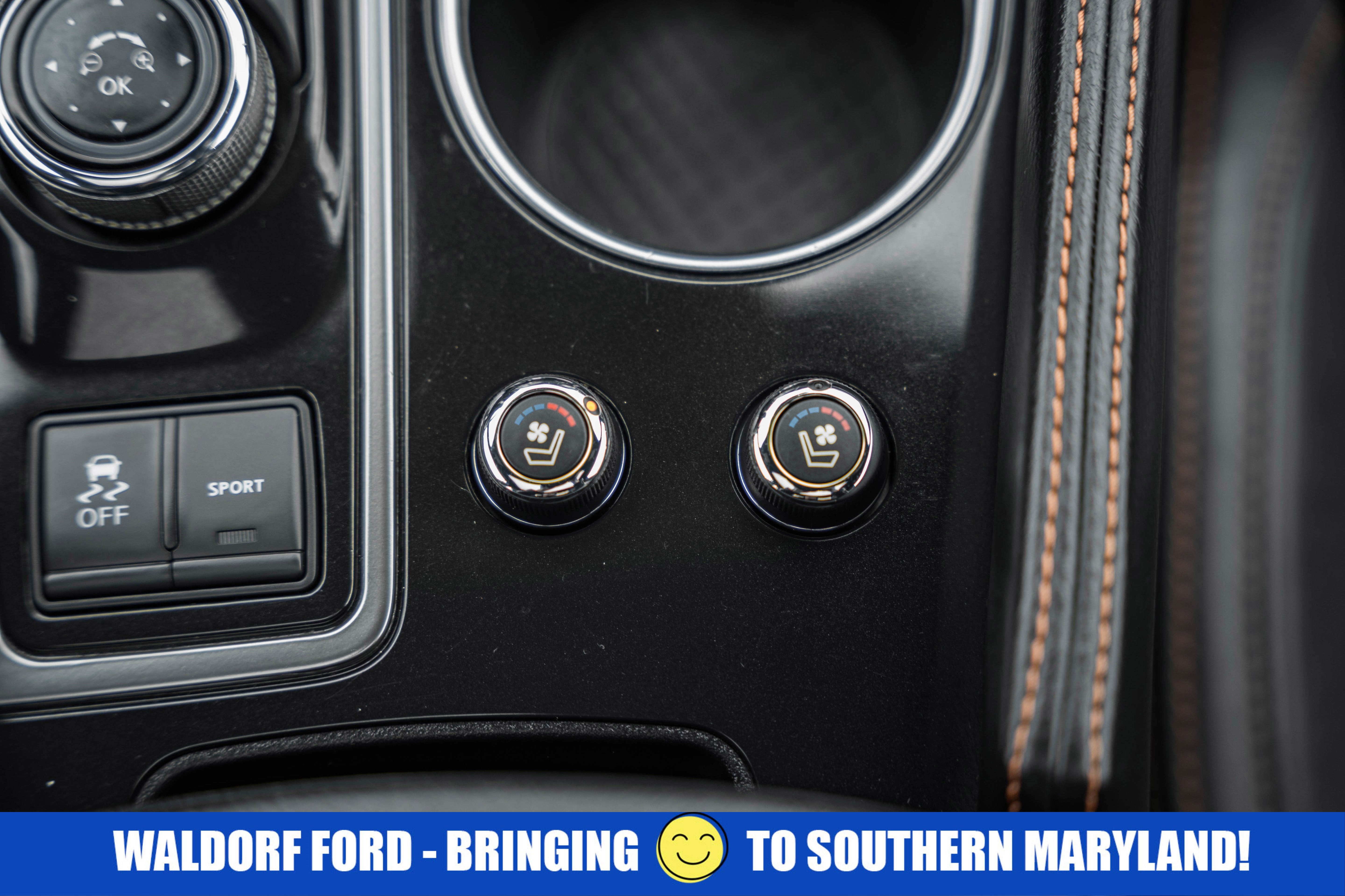 2023 Nissan Maxima SR