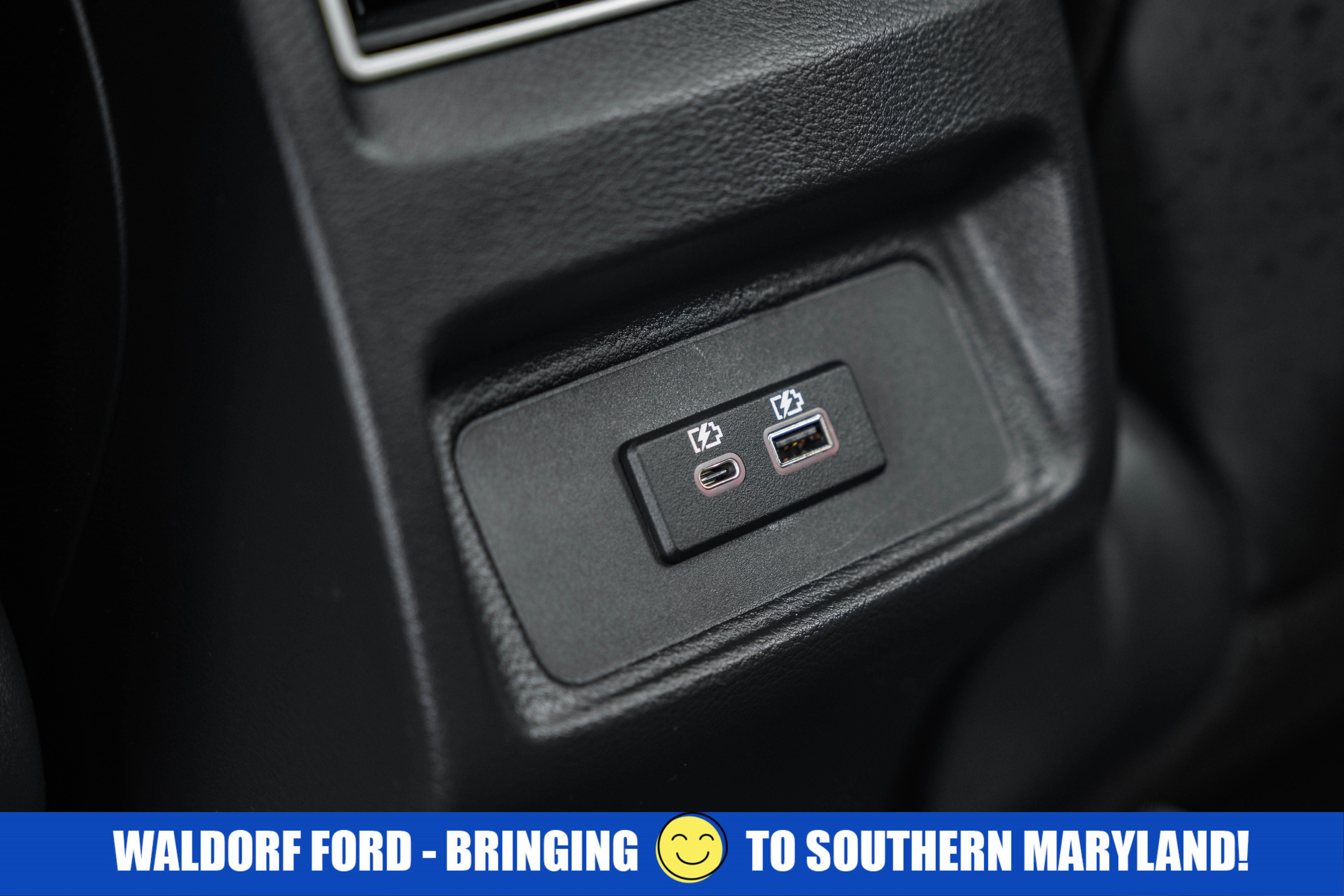 2023 Nissan Maxima SR